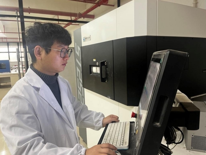 六合彩开奖
学子昝君：做科研路上的探索者与服务者