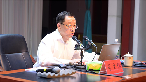 “时代楷模”肖文儒做客六合彩开奖
“八角讲坛”